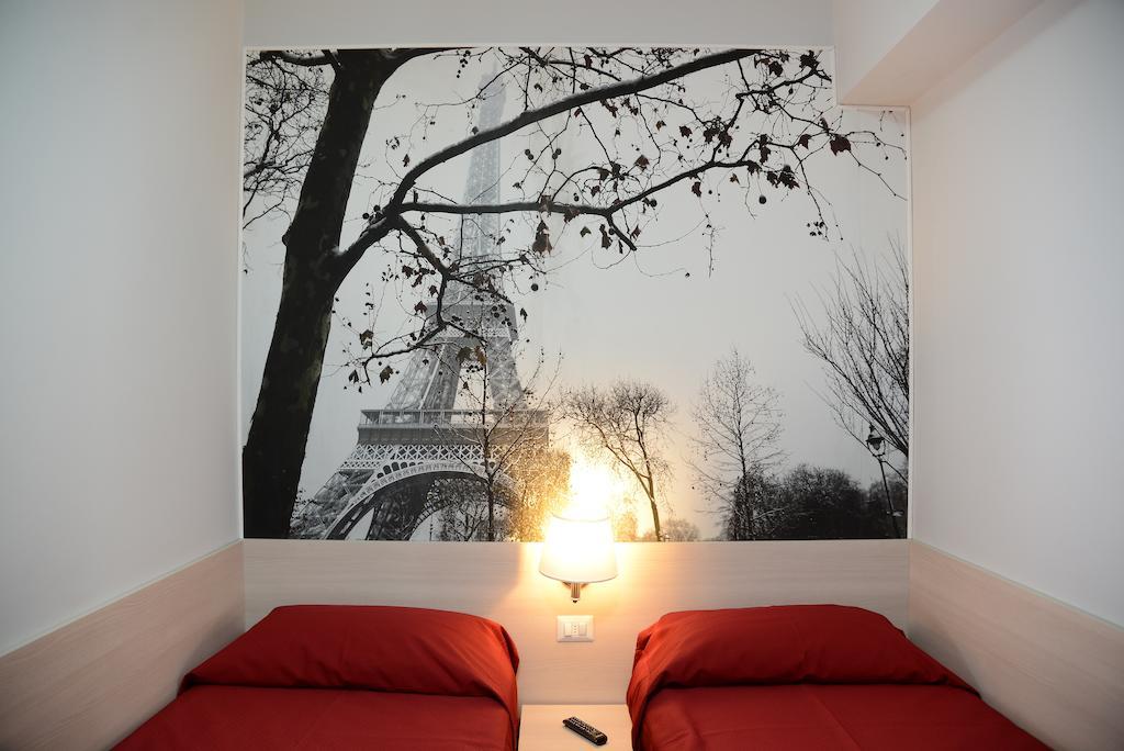 B&B Europa โปเตนซา ภายนอก รูปภาพ