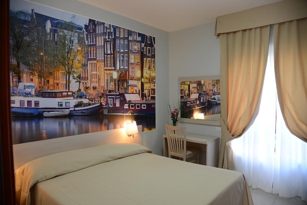 B&B Europa โปเตนซา ห้อง รูปภาพ