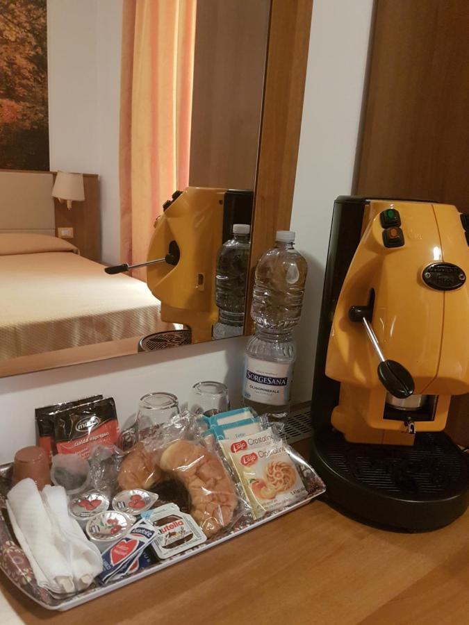 B&B Europa โปเตนซา ภายนอก รูปภาพ